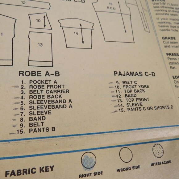 McCalls 3433 Clothing Pattern EASY kids Robe, Pants, Top; PJs, Marshal Arts - Picture 5 of 11